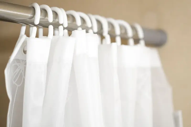 Wie kann man solche Gardinenstangen erwerben?